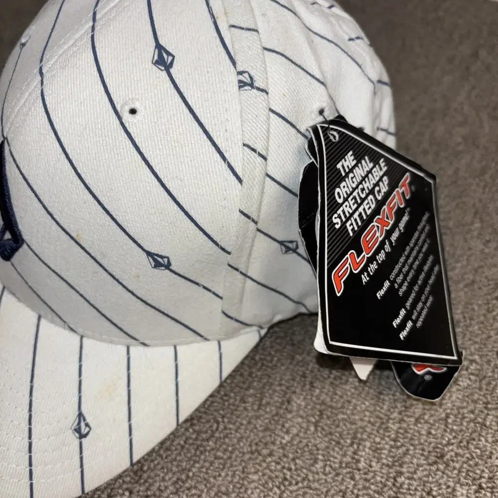 Y2K Volcom 2001 Baseball Hat Fitted S/M AOP White NWT